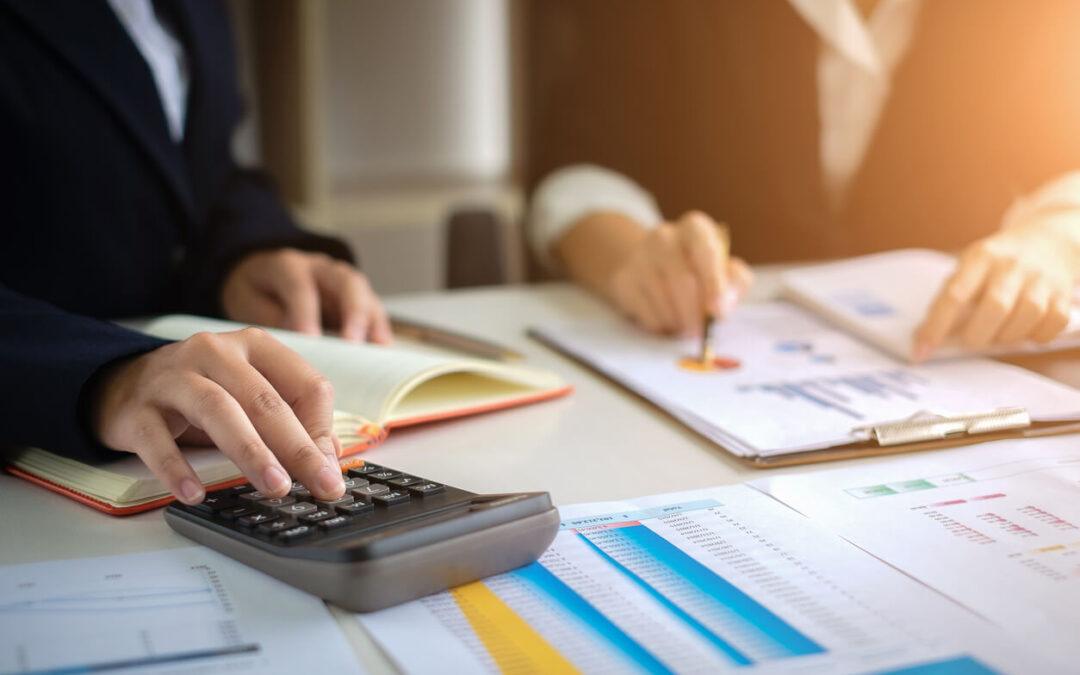 How Defined Contribution Health Benefits Give Brokers, Employers, and Employees More Control image
