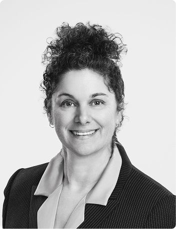 Tammy Deur headshot